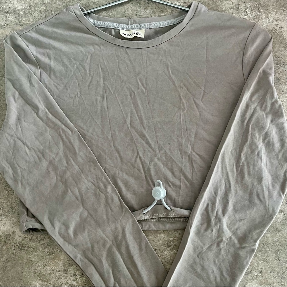 twelve monkeys Pull Cord Longsleeve Cropped Tee